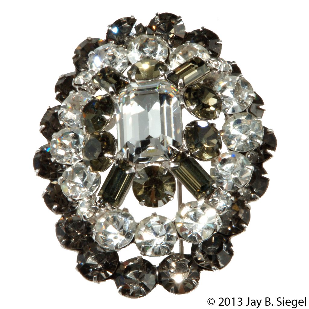 " By Gale " Gray & Clear Rhinestone Brooch Pin " By Gale " Gray & Clear Rhinestone Brooch Pin