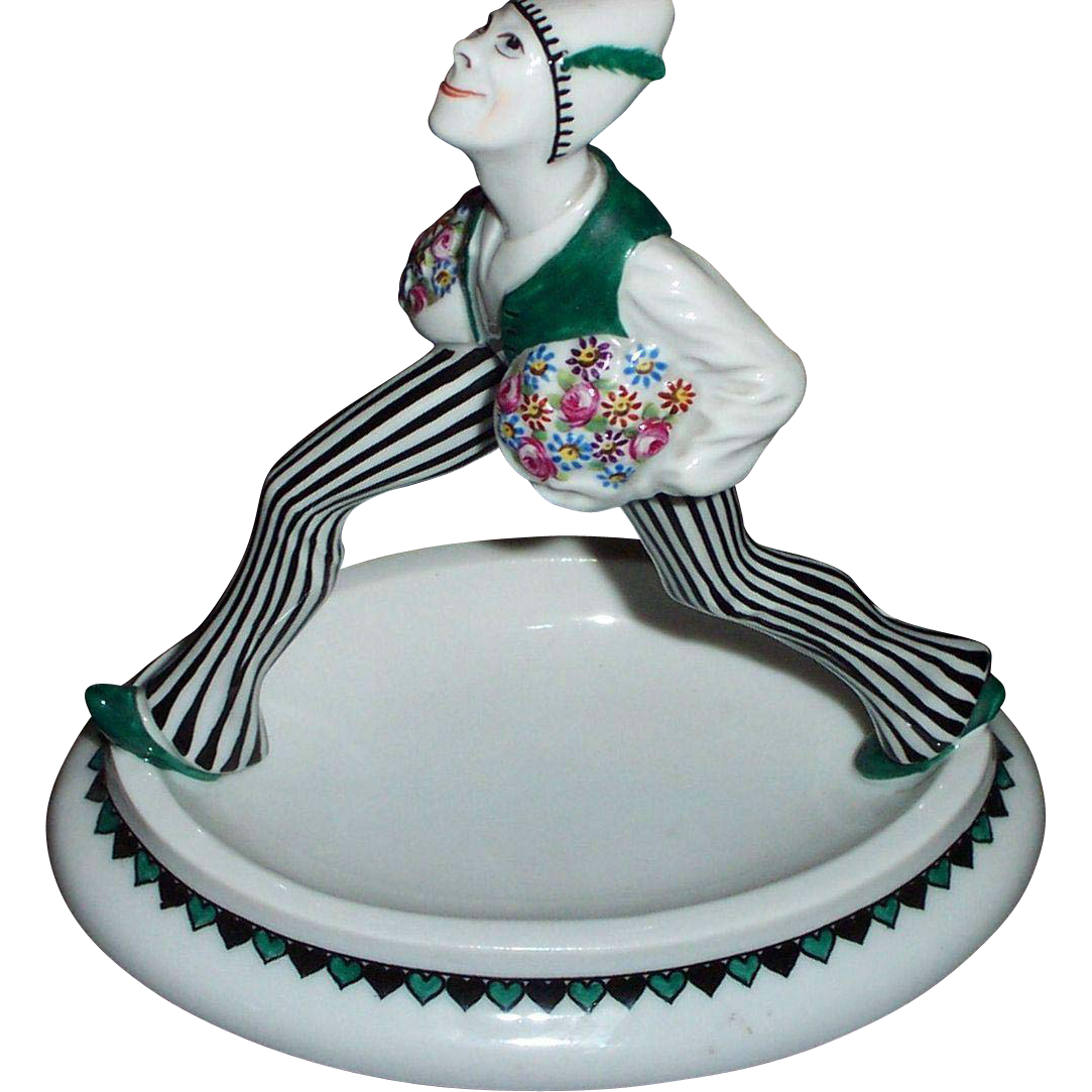 c.1890-1900 Hutschenreuther "Flower Bringer" Figurine c.1890-1900 Hutschenreuther "Flower Bringer" Figurine