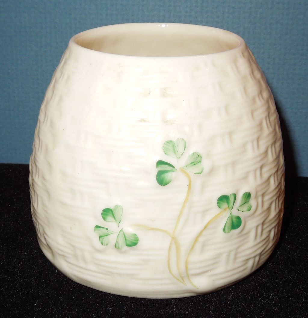 Irish Belleek Honey Pot from chippewalakeantiques on Ruby Lane