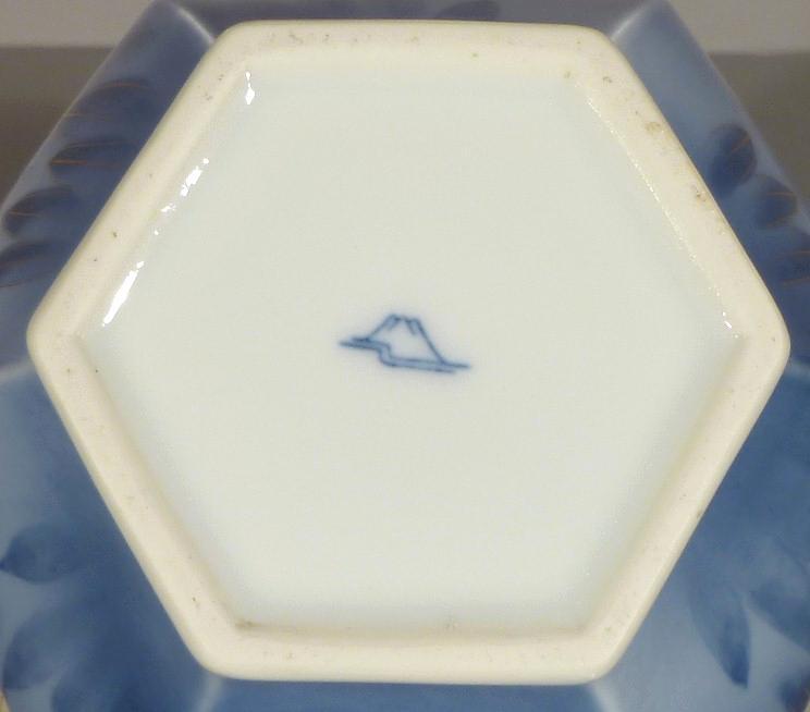 Fukagawa Hexagonal Vase - Overglaze Enamel Flowers Fukagawa Hexagonal Vase - Overglaze Enamel Flowers