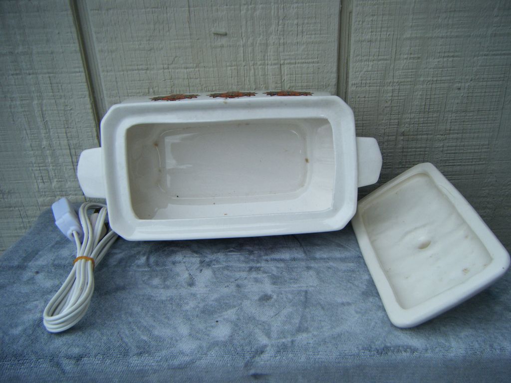 Ceramic Covered Gravy Bowl Heater with Plug Ceramic Covered Gravy Bowl Heater with Plug