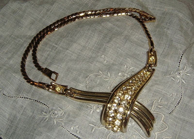 Vintage CORO Rhinestone Necklace Gold Tone Vintage CORO Rhinestone Necklace Gold Tone