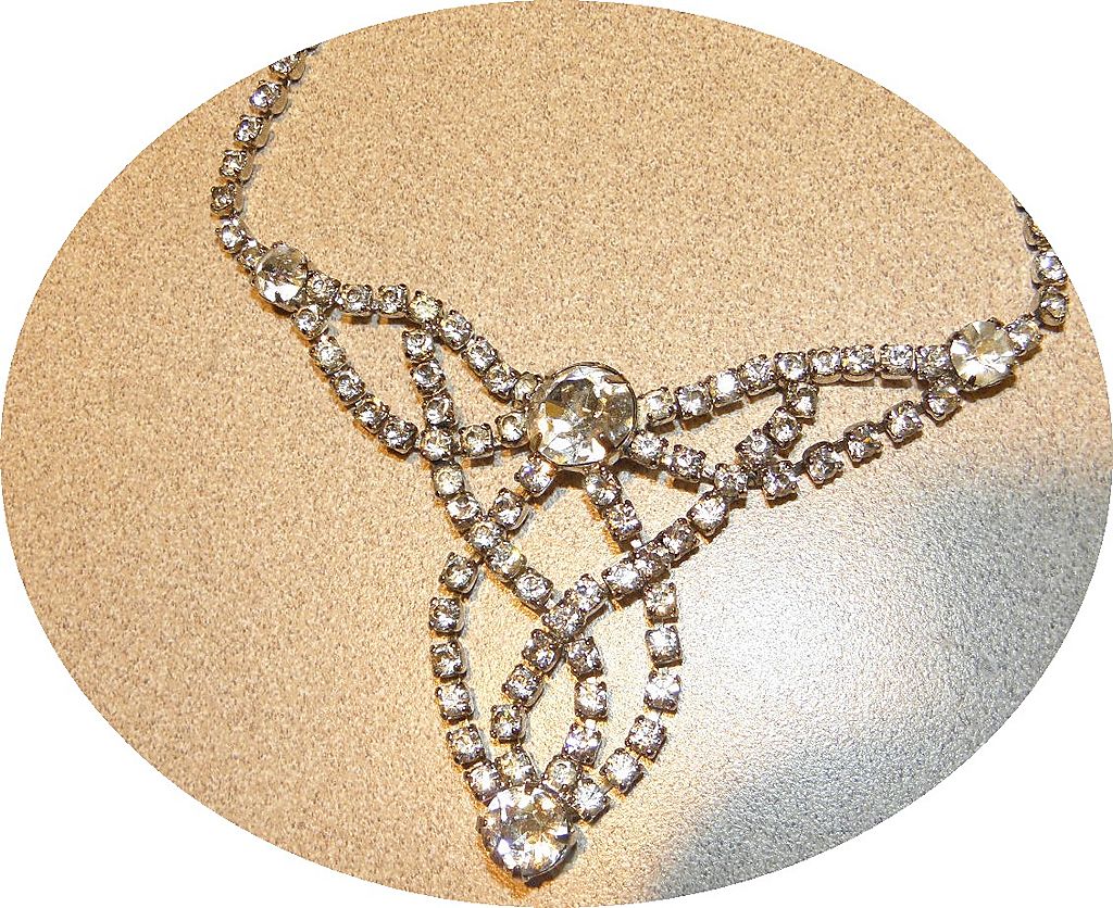 Vintage Love Knot Clear Rhinestone Necklace Vintage Love Knot Clear Rhinestone Necklace