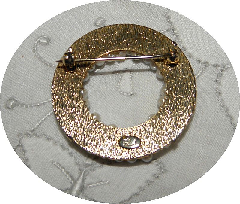 Vintage HOBE Faux Pearl Hand Wired Circle Brooch Vintage HOBE Faux Pearl Hand Wired Circle Brooch