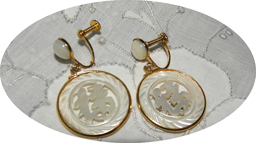 Vintage Carved Mother of Pearl Chinese Character "FU" Blessing Earrings Vintage Carved Mother of Pearl Chinese Character "FU" Blessing Earrings