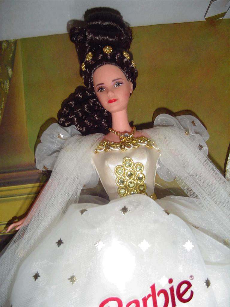 Barbie as Empress Kaiserin Sissy Imperatrice NRFB Barbie as Empress Kaiserin Sissy Imperatrice NRFB