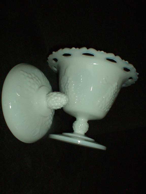Harvest Grape Milk Glass Dish Harvest Grape Milk Glass Dish