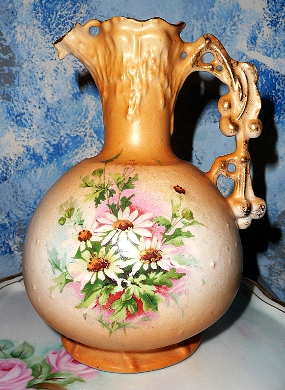 Austria Daisies Pitcher/Ewer Austria Daisies Pitcher/Ewer