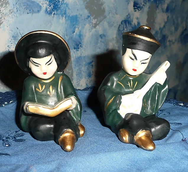Chinese Children Set of Shakers Chinese Children Set of Shakers