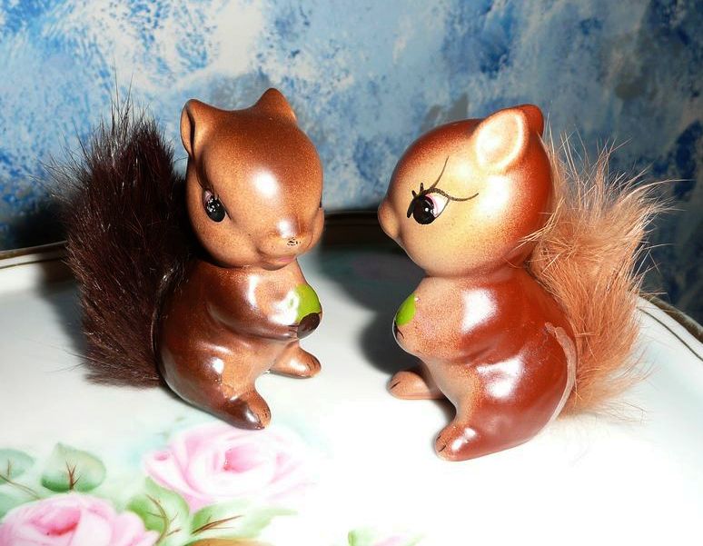Enesco Twin Set of Squirrels with Fur Tails Enesco Twin Set of Squirrels with Fur Tails
