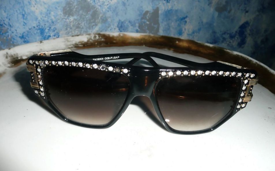 Vintage 1960's Lady's Sun Glasses Awesome! Vintage 1960's Lady's Sun Glasses Awesome!
