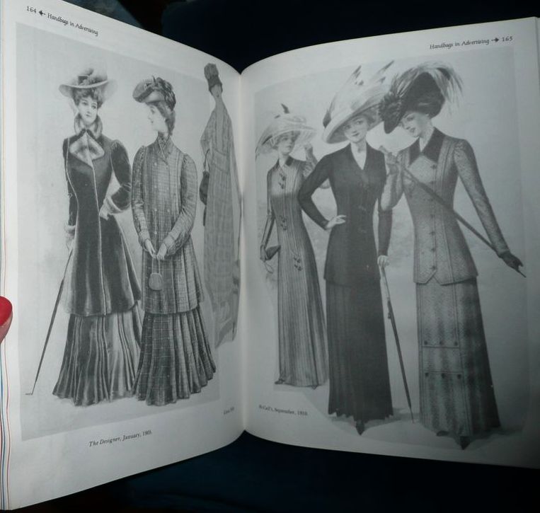 1991 Handbags by Roseann Ettinger Collector's Book *New 1991 Handbags by Roseann Ettinger Collector's Book *New