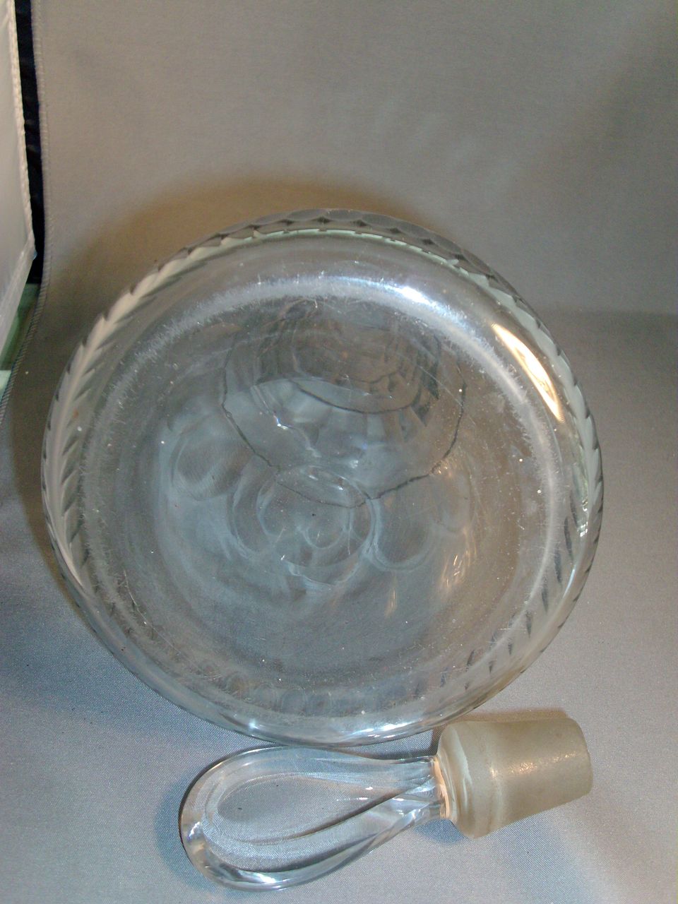 Fine and Large 18th c. Anglo Irish Cut Lead Glass Wine Decanter 1780 Fine and Large 18th c. Anglo Irish Cut Lead Glass Wine Decanter 1780