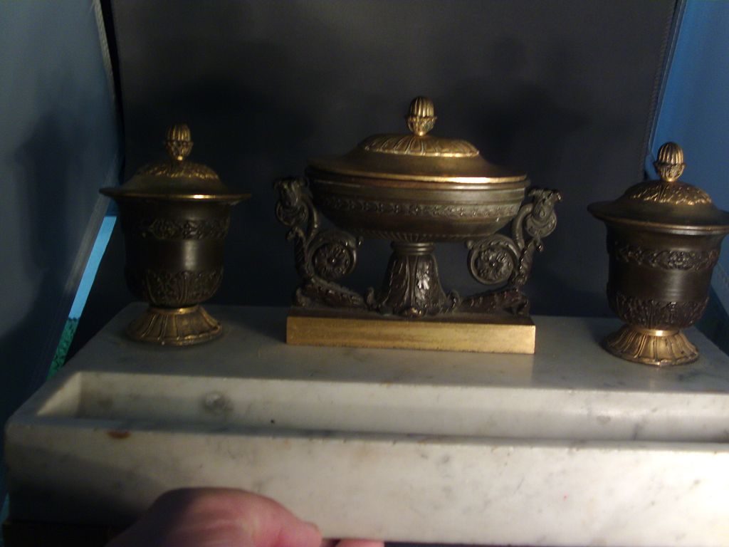 19th c. French Empire Gilt & Patinated Bronze on White Marble Encrier or Inkwell 19th c. French Empire Gilt & Patinated Bronze on White Marble Encrier or Inkwell