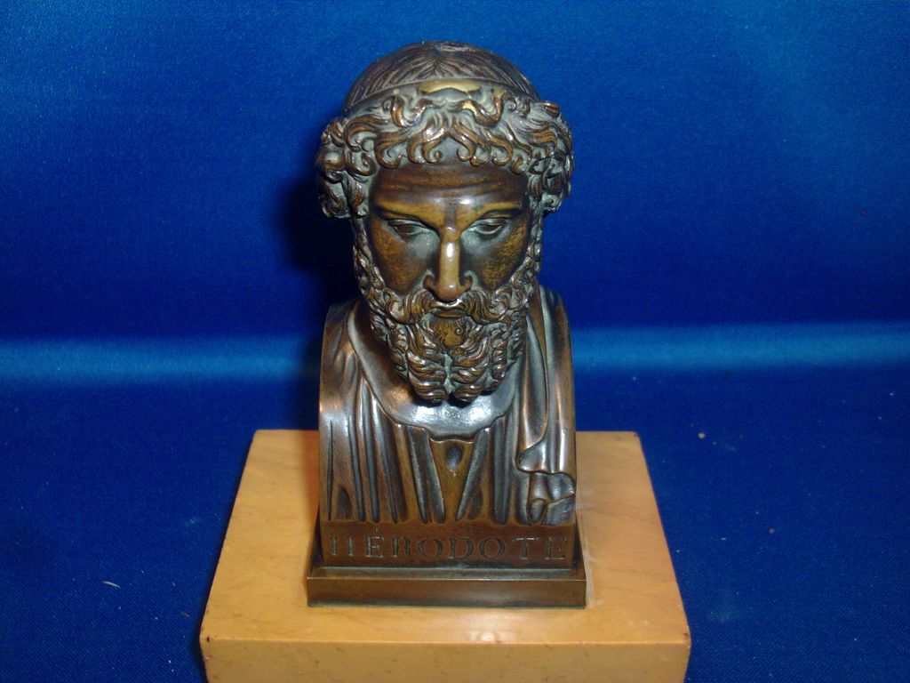 Antique Early 19th century French Empire Classical Bronze Bust of Herodote or Herodotus on Sienna Marble Plinth Antique Early 19th century French Empire Classical Bronze Bust of Herodote or Herodotus on Sienna Marble Plinth