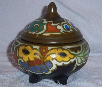 Gouda Holland "Princess" Ivora Art Deco Bowl with Cover, artist signed Gouda Holland "Princess" Ivora Art Deco Bowl with Cover, artist signed