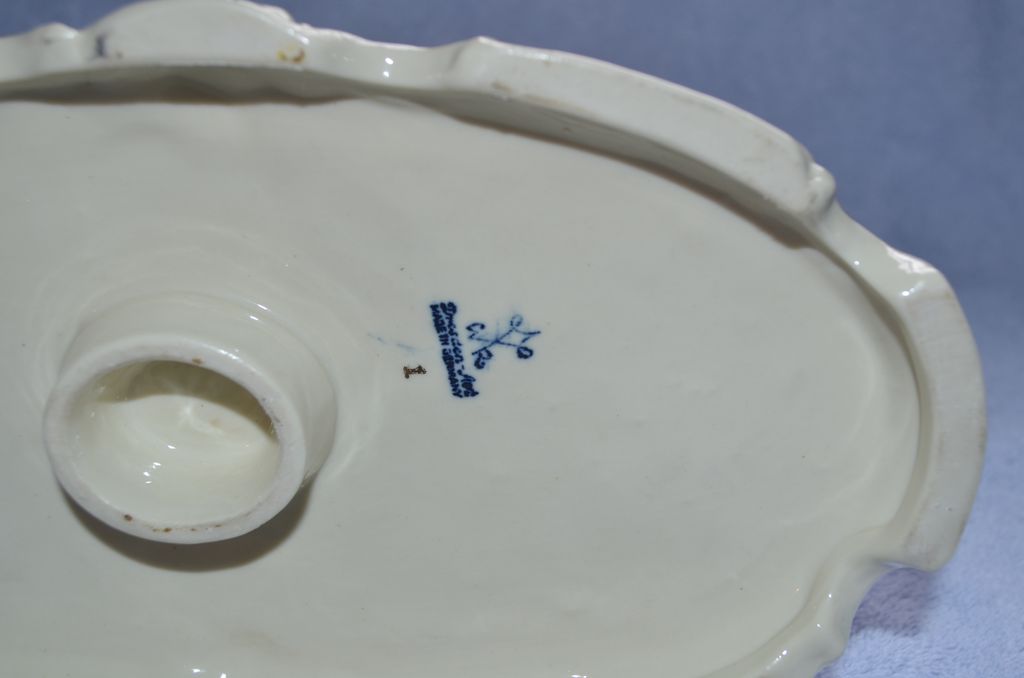 German Porcelain Piano Couple Dresden Art German Porcelain Piano Couple Dresden Art