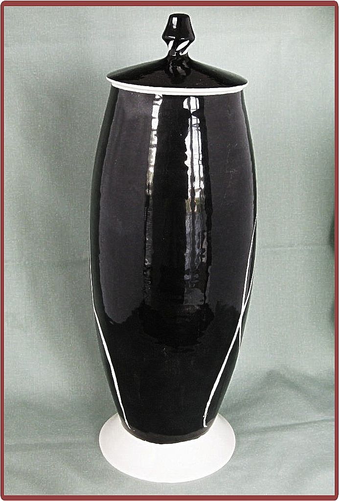 Helen Slater Art Pottery Large Covered Ceramic Jar Helen Slater Art Pottery Large Covered Ceramic Jar