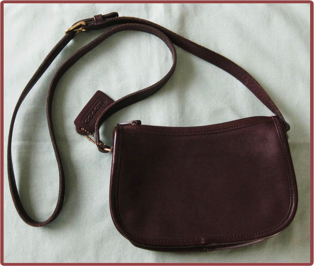 Small Vintage Brown Leather Authentic Coach Bag Small Vintage Brown Leather Authentic Coach Bag