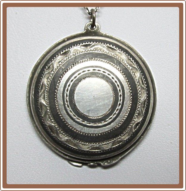 Niello Silver Locket 950 Niello Silver Locket 950