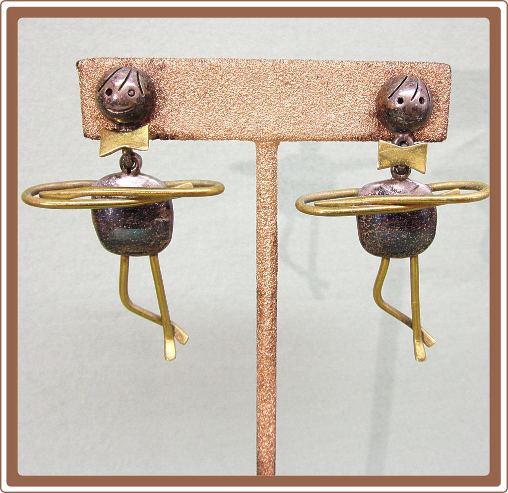 Mexico Sterling Happy Man Dancing Earrings Mexico Sterling Happy Man Dancing Earrings