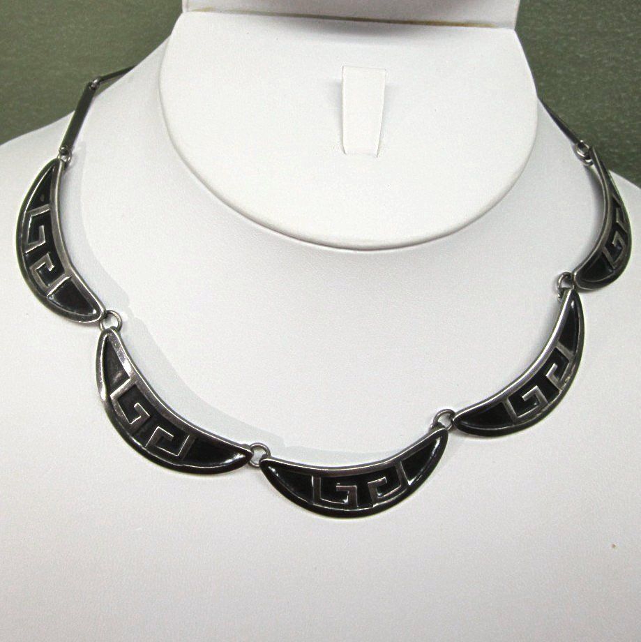 Taxco Mexico Sterling Silver Modernist Necklace Signed FNM Taxco Mexico Sterling Silver Modernist Necklace Signed FNM