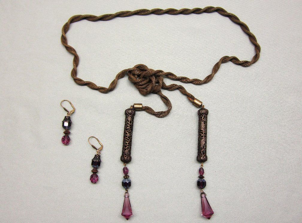 Vintage Mesh Lariat Necklace Purple Glass Drops with Matching Earrings Vintage Mesh Lariat Necklace Purple Glass Drops with Matching Earrings