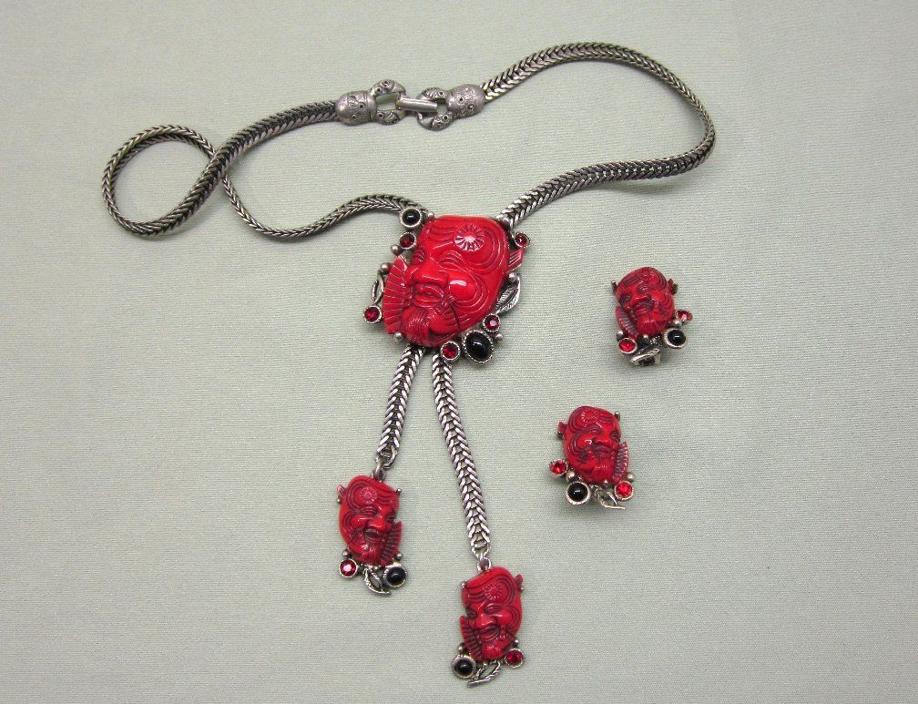 Selro Red Noh Mask Lariat Necklace and Earrings Selro Red Noh Mask Lariat Necklace and Earrings