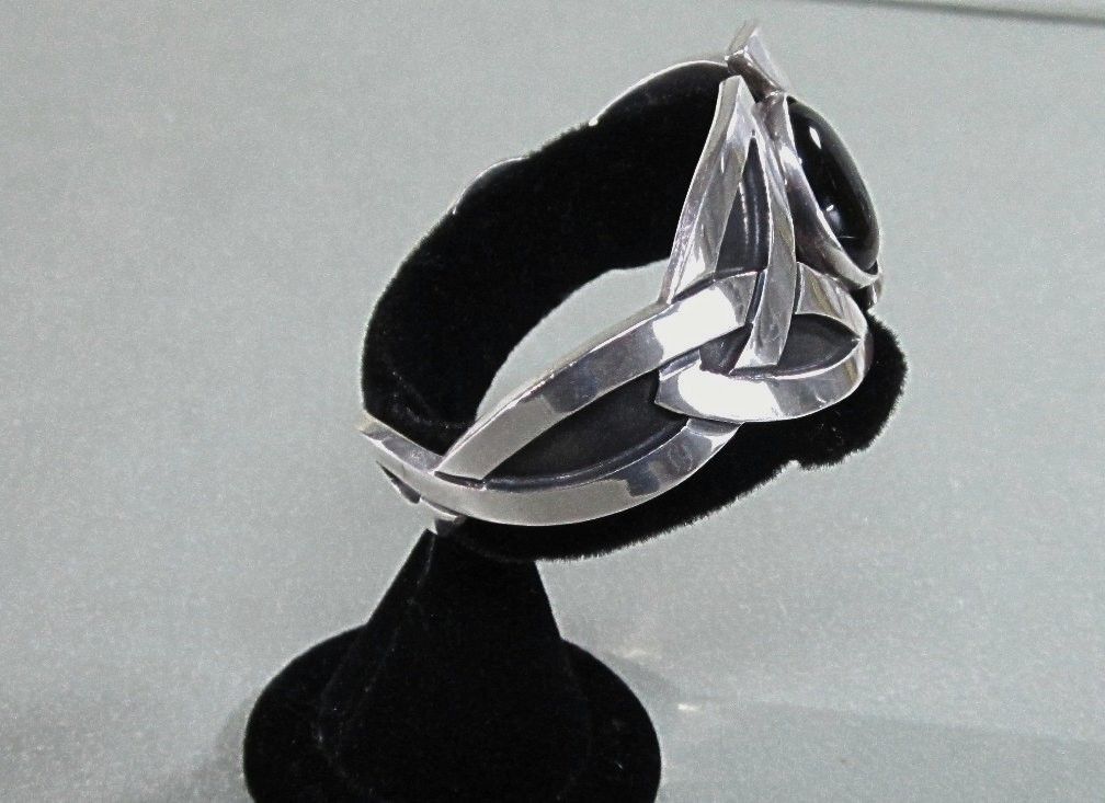 Sterling Silver Onyx Cuff Bracelet From Mexico Celtic Design Sterling Silver Onyx Cuff Bracelet From Mexico Celtic Design