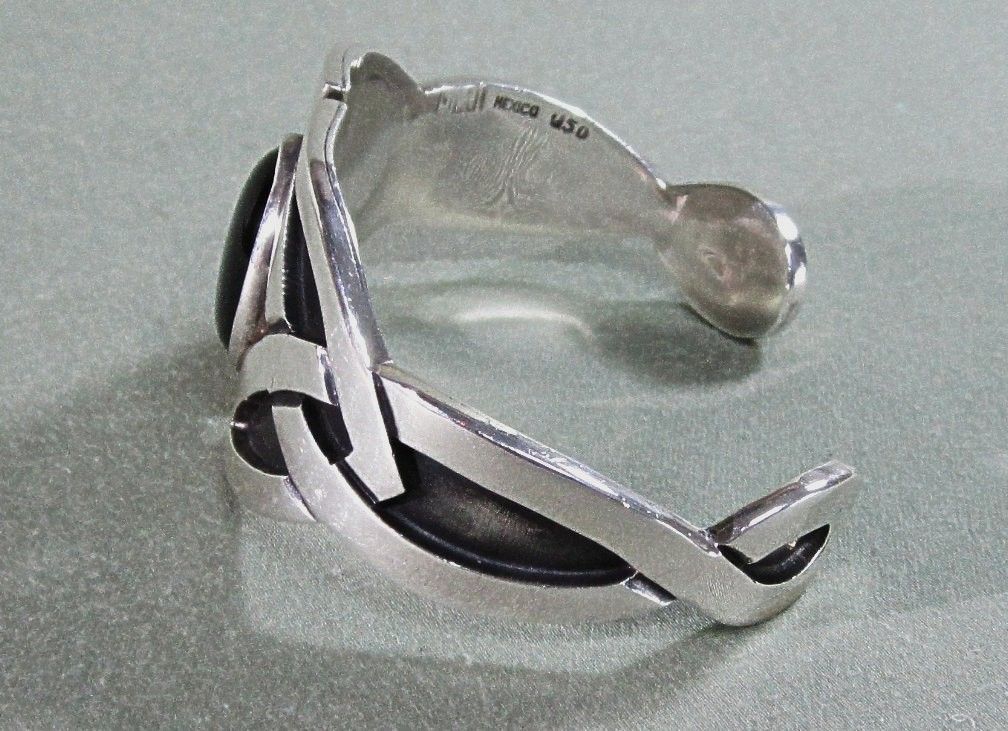 Sterling Silver Onyx Cuff Bracelet From Mexico Celtic Design Sterling Silver Onyx Cuff Bracelet From Mexico Celtic Design