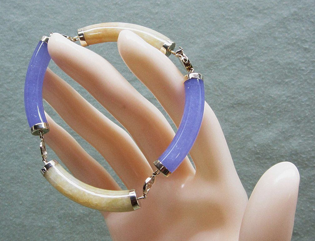 14K Gold and Jade Link Bracelet 14K Gold and Jade Link Bracelet