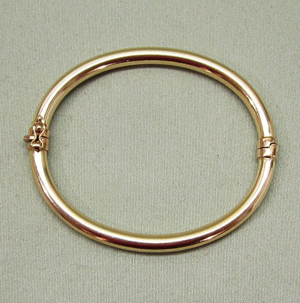 14K Gold Hinged Bangle Bracelet 14K Gold Hinged Bangle Bracelet