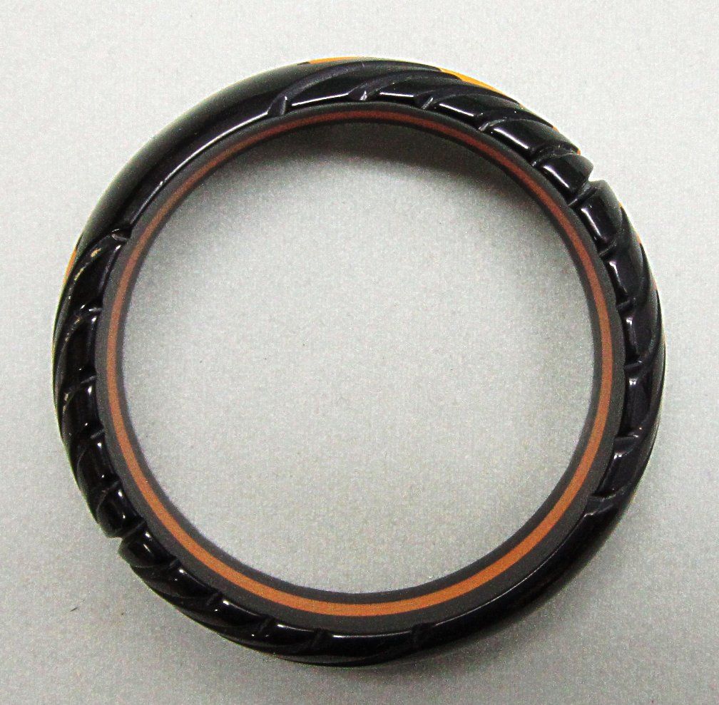 Carved Black Butterscotch Bakelite Bangle Bracelet Carved Black Butterscotch Bakelite Bangle Bracelet