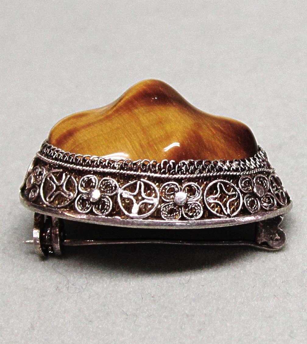 Chinese Silver Filigree Pin set with Tiger Eye Chinese Silver Filigree Pin set with Tiger Eye
