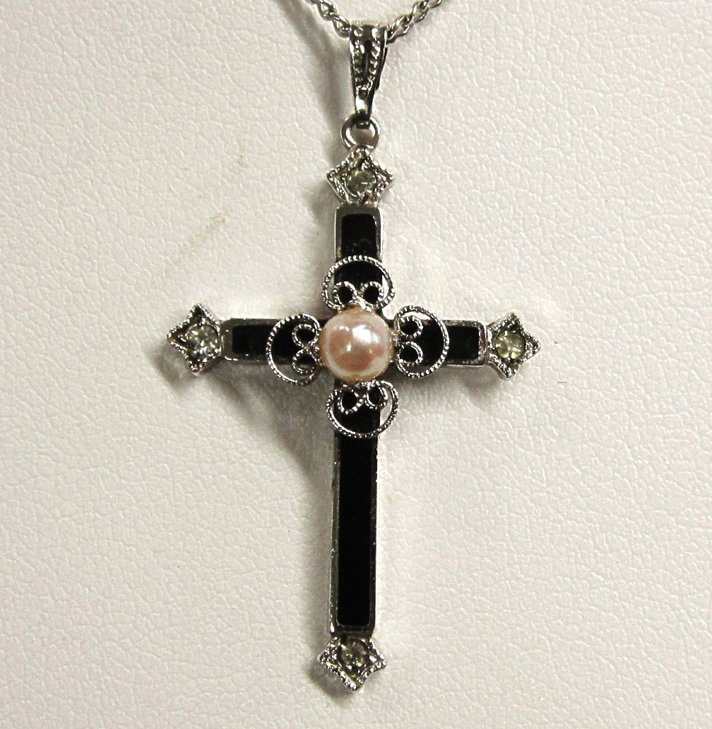 Vintage Sterling Silver Enamel and Cultured Pearl Cross Pendant Vintage Sterling Silver Enamel and Cultured Pearl Cross Pendant