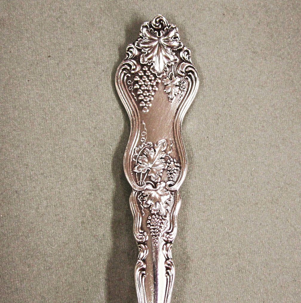 International Silver Moselle Grape Cold Meat Fork Serving Piece International Silver Moselle Grape Cold Meat Fork Serving Piece