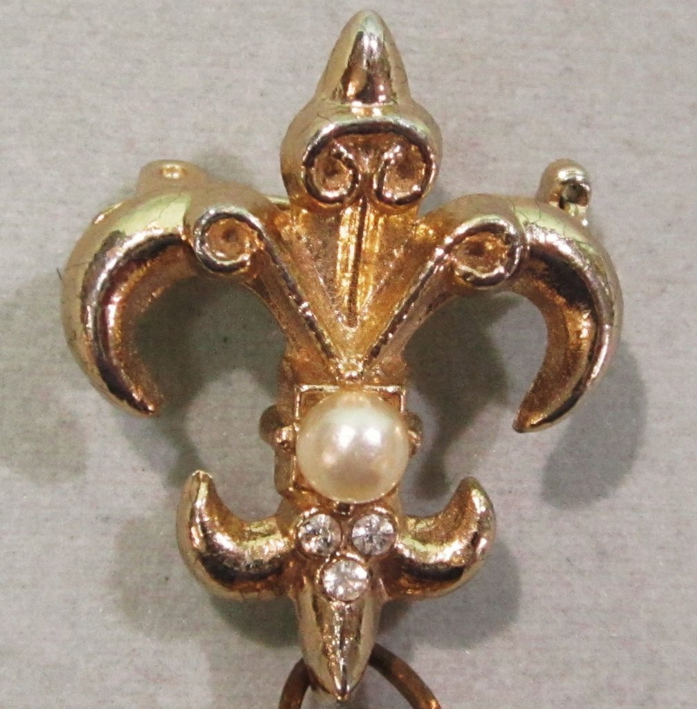 Coro Four Way Locket Coro Four Way Locket