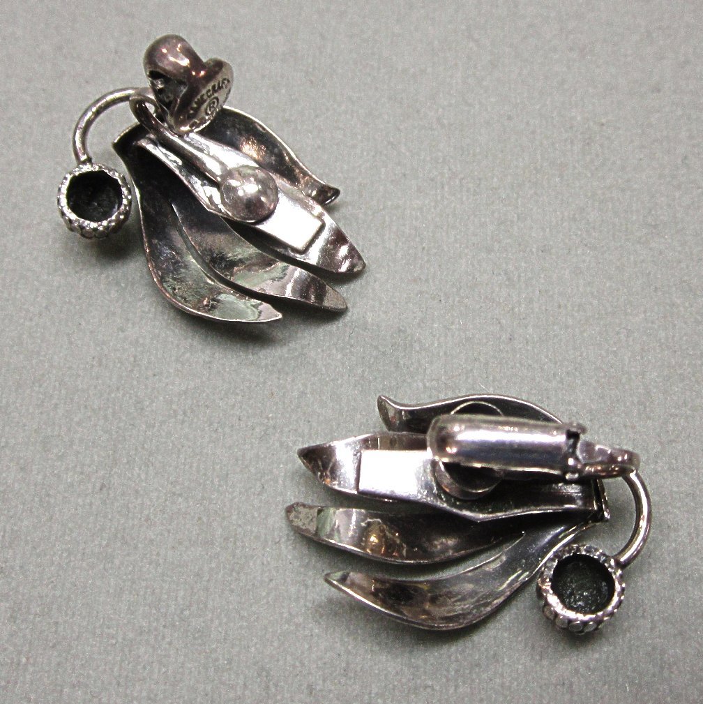 Danecraft Sterling Silver Feather Leaf Earrings Danecraft Sterling Silver Feather Leaf Earrings