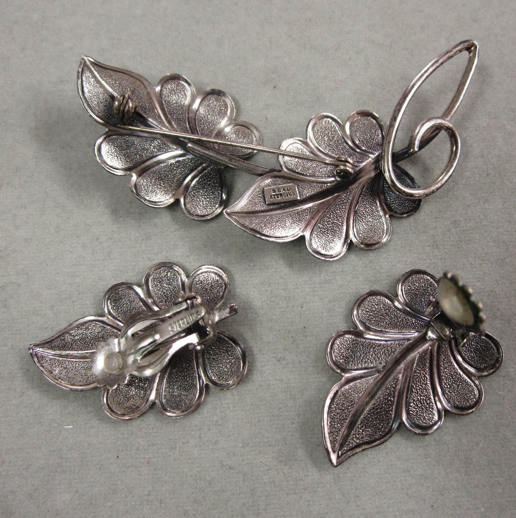 Beau Sterling Silver Lacy Leaf Pin and Earrings Beau Sterling Silver Lacy Leaf Pin and Earrings