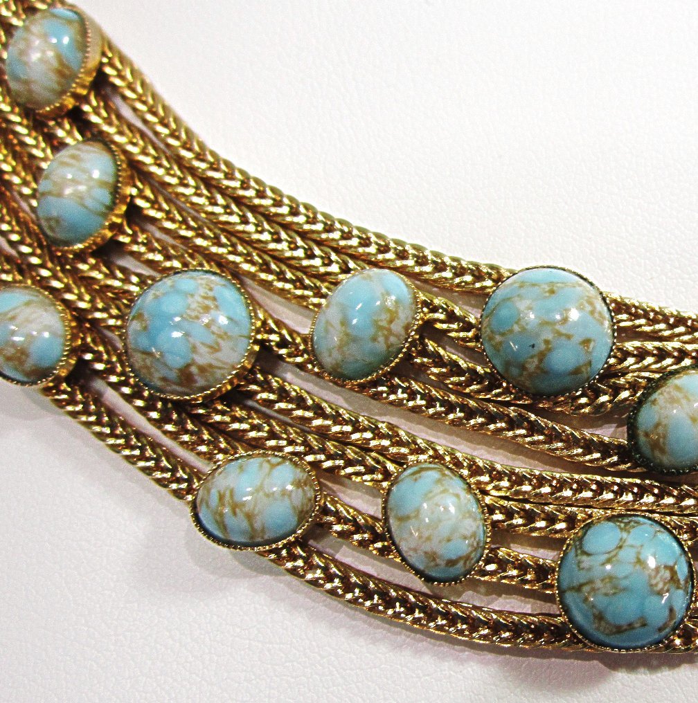 Goldtone Mesh Designer Bib Necklace Goldtone Mesh Designer Bib Necklace