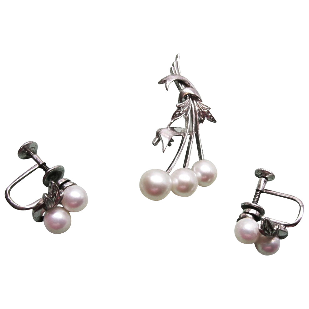 Mikimoto Sterling Silver Pearl Pin and Earrings Mikimoto Sterling Silver Pearl Pin and Earrings