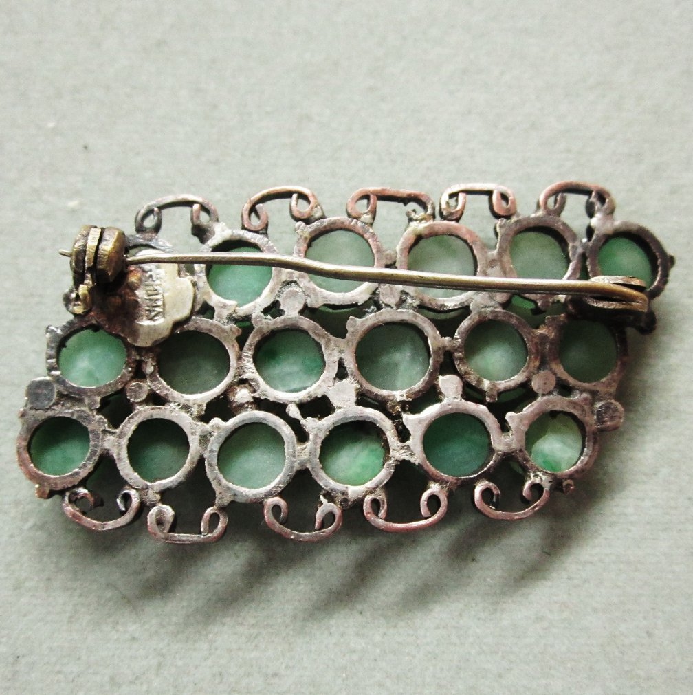 Very Old Jade Brooch Pin Chinese Very Old Jade Brooch Pin Chinese