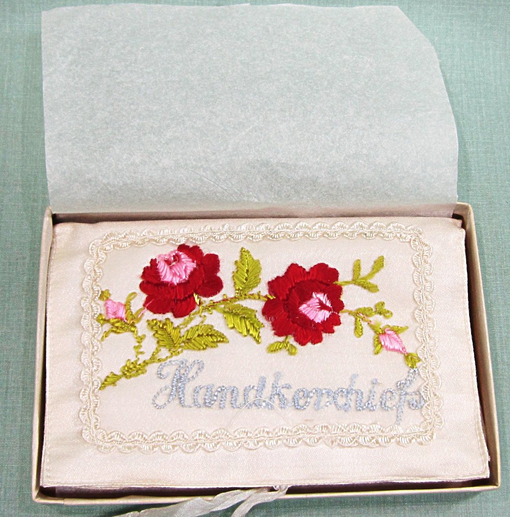 Vintage Silk and Satin Embroidered Handkerchief Holder Vintage Silk and Satin Embroidered Handkerchief Holder