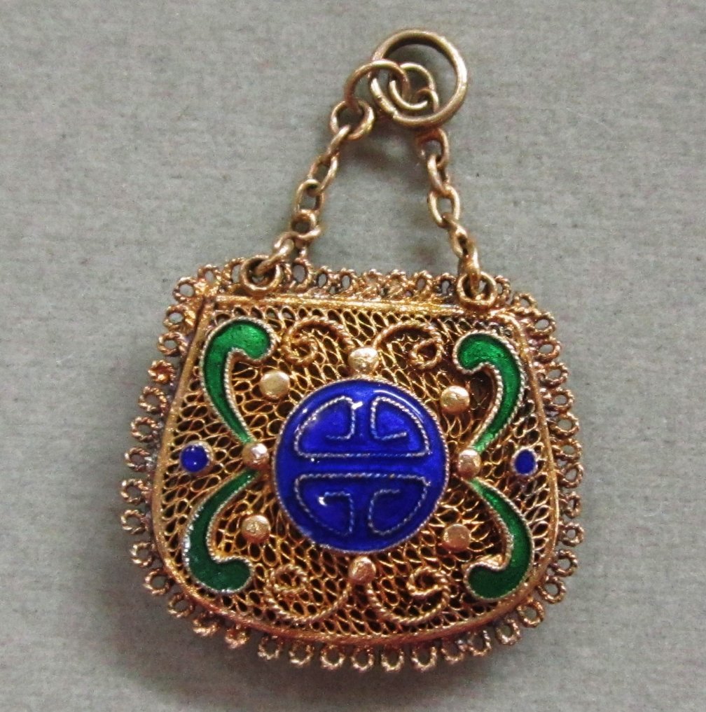 Vintage Chinese Silver Cloisonne Charm Purse Vintage Chinese Silver Cloisonne Charm Purse