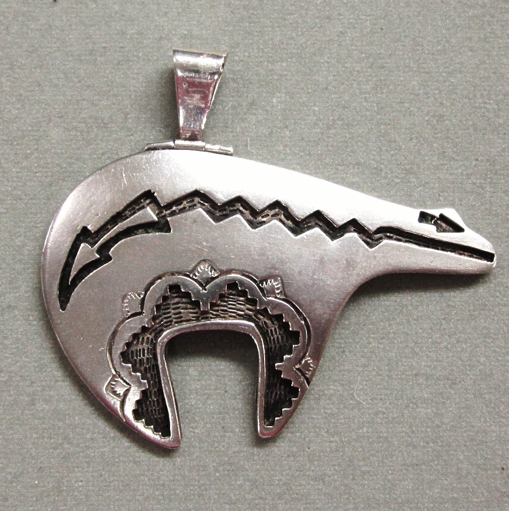 Sterling Silver Native American Heartline Bear Pendant Sterling Silver Native American Heartline Bear Pendant