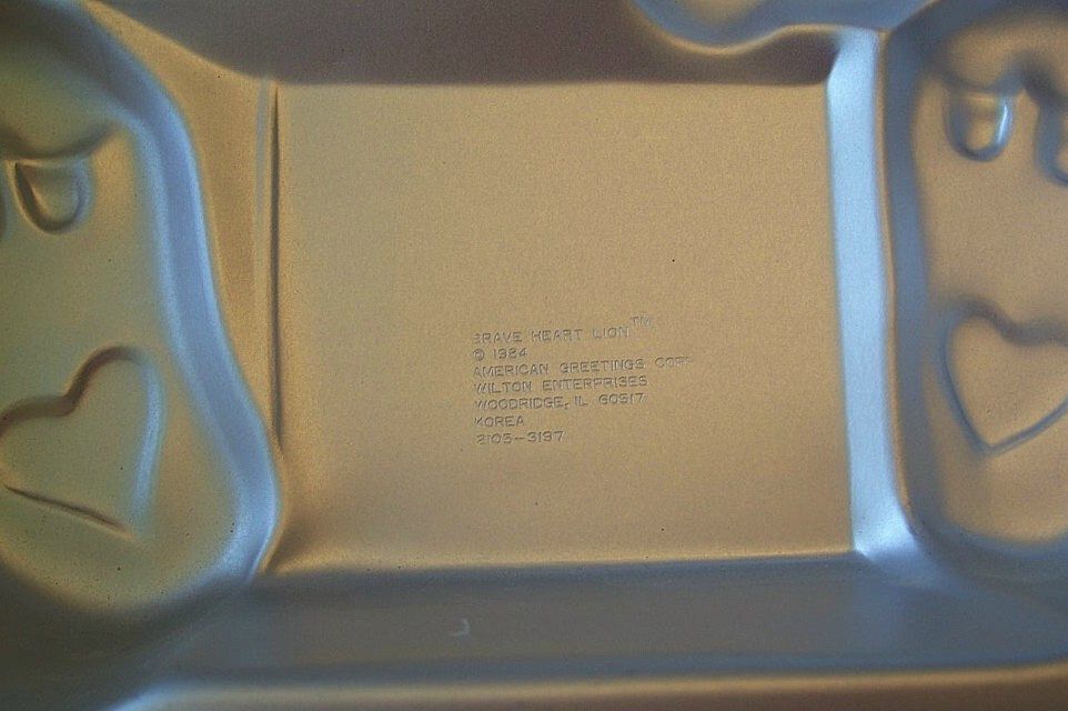 Wilton Brave Heart Lion Cake Pan 1984 Care Bears Wilton Brave Heart Lion Cake Pan 1984 Care Bears