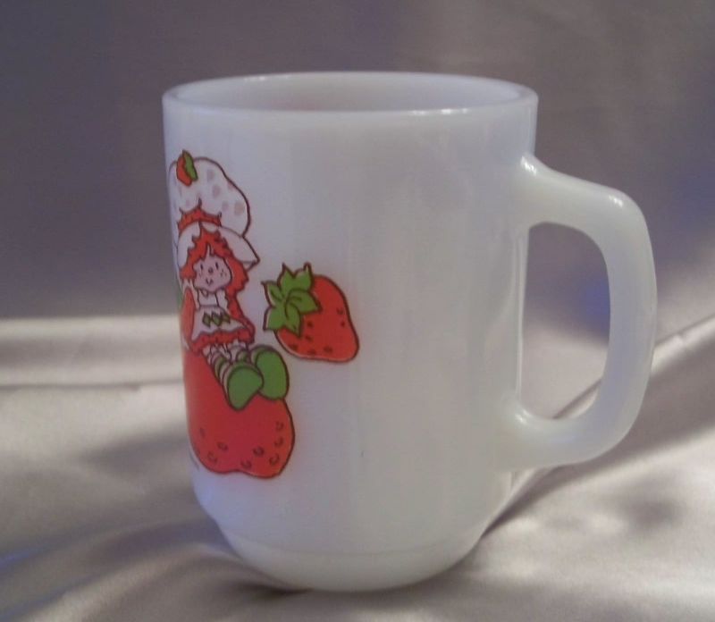 Anchor Hocking Strawberry Shortcake Mug Anchor Hocking Strawberry Shortcake Mug