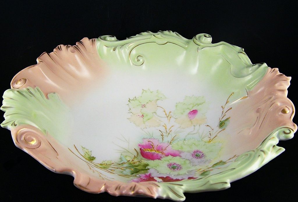 Antique Unmarked R.S. Prussia Blown Out Master Bowl Mold OM 40, Peach & Mint with Magenta Pink and Mint Florals, HP White & Magenta Accents, ca.1900 Antique Unmarked R.S. Prussia Blown Out Master Bowl Mold OM 40, Peach & Mint with Magenta Pink and Mint Florals, HP White & Magenta Accents, ca.1900