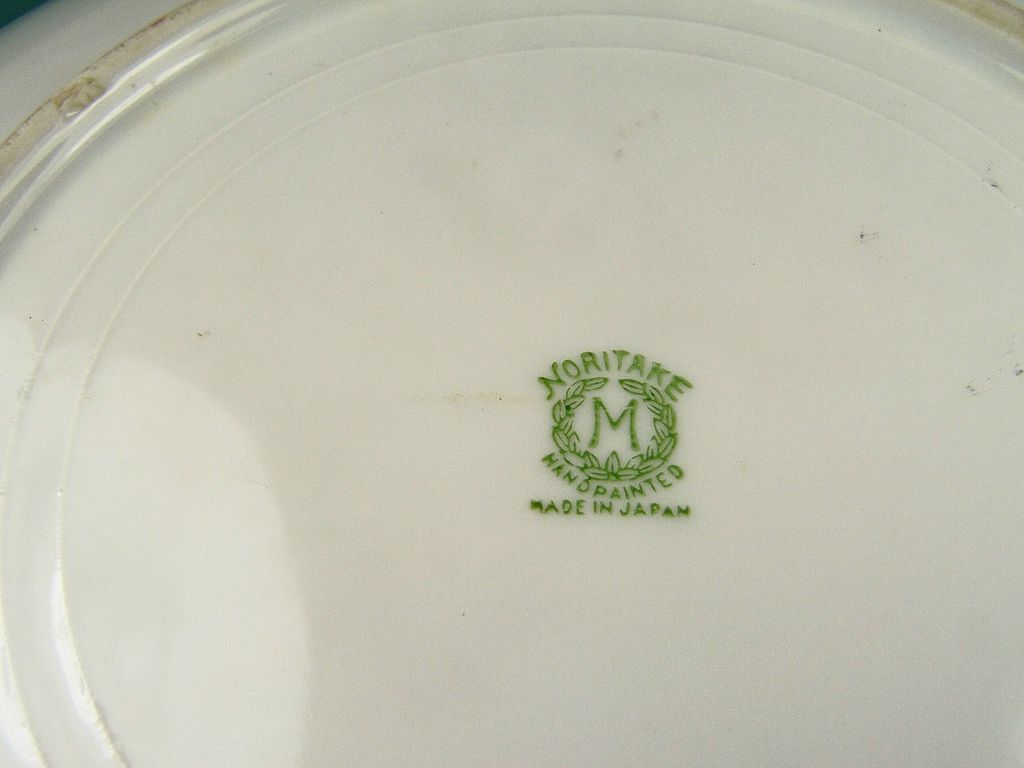 Hand Painted Noritake 7 5/8" Plate, Pair of Luminous Roses with Smoky Leaves, 1918-1940s Hand Painted Noritake 7 5/8" Plate, Pair of Luminous Roses with Smoky Leaves, 1918-1940s