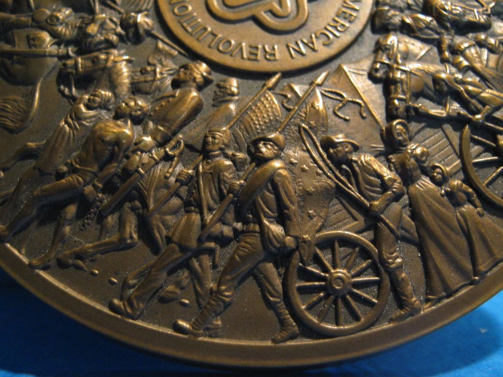 Bronze Medallion. American Revolution Bicentennial, 1776-1976 Bronze Medallion. American Revolution Bicentennial, 1776-1976
